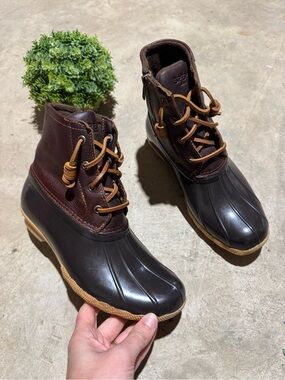 Sperry Saltwater Duck Boots Women’s Size 6 Brown Leather Waterproof Snow Winter